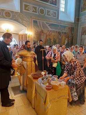 В Ивановской области отметили Медовый Спас